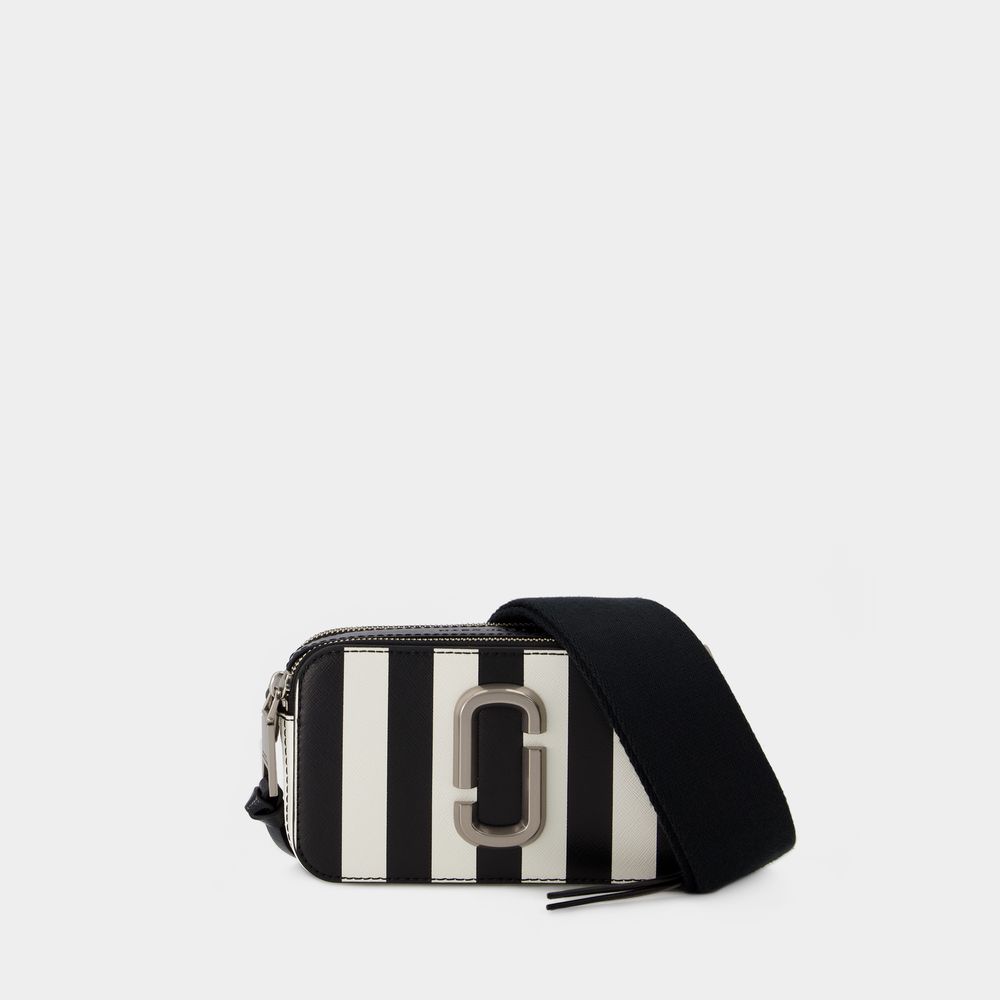 Marc Jacobs: Black 'The Snapshot' Shoulder Bag