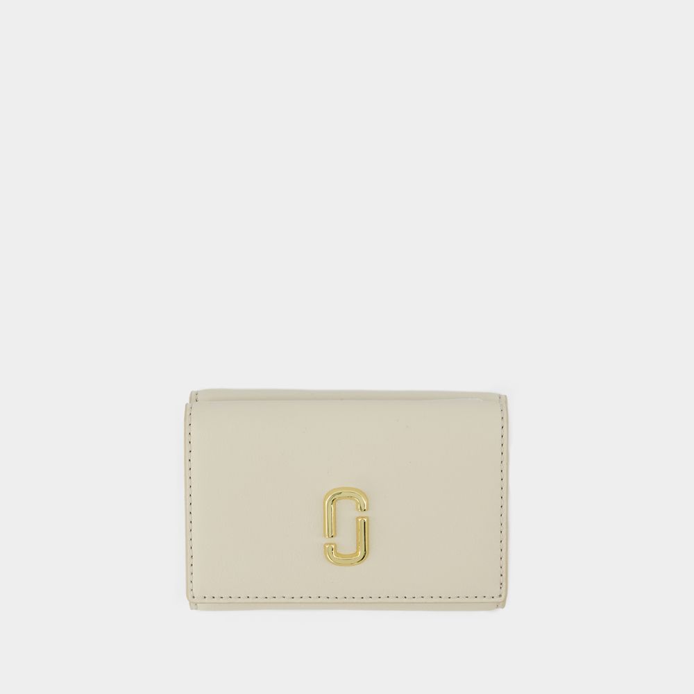Shop Marc Jacobs The Trifold Wallet -  - Leather - White