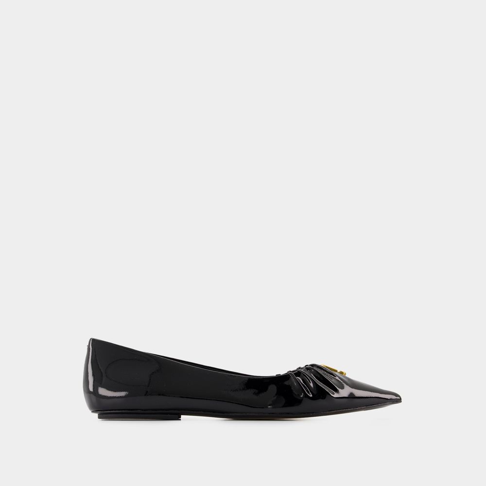 Marc Jacobs The Pointy Toe Ballerinas In Black