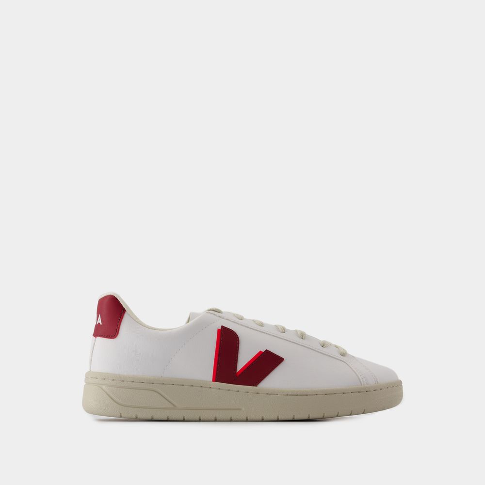 Veja Urca W Sneakers In White