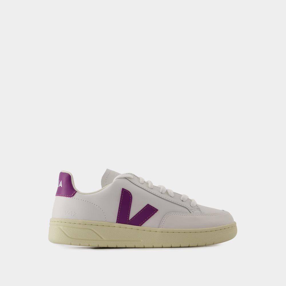 Veja Woman Sneakers White Size 5 Leather In Neutral