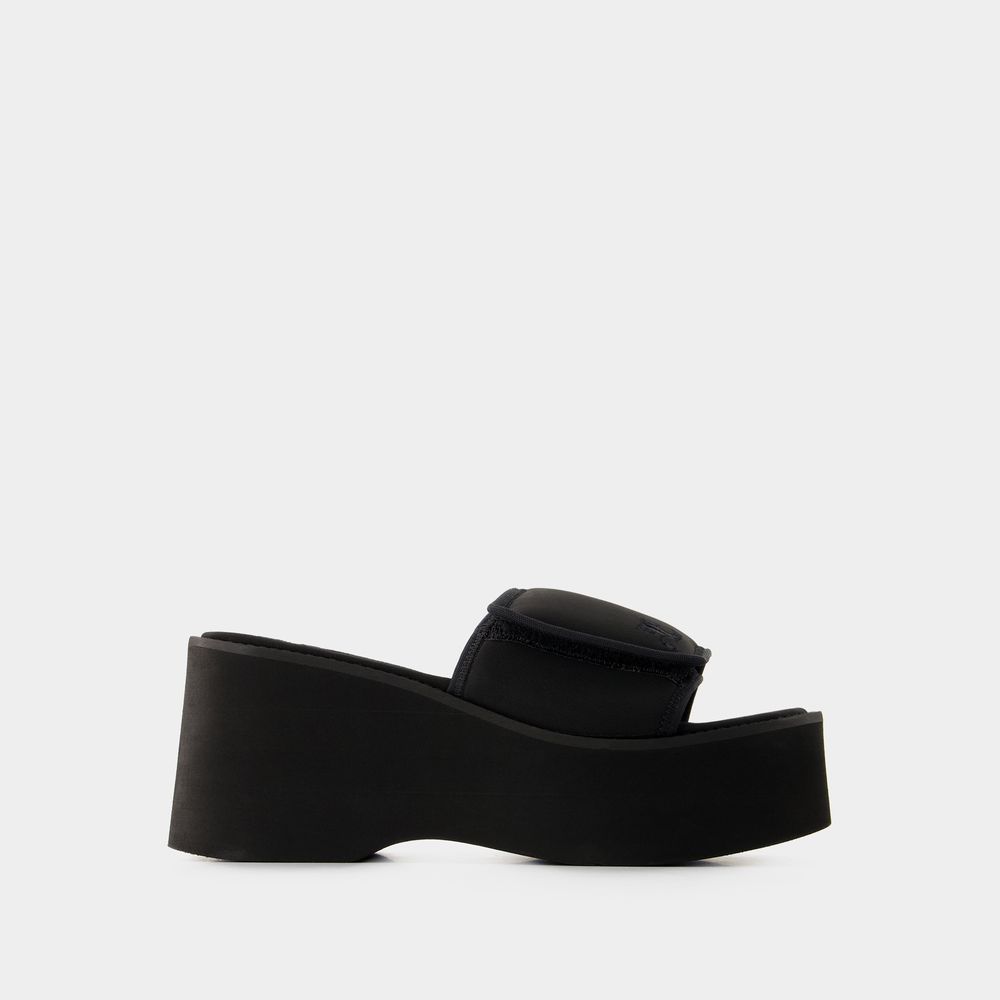 Shop Courrèges Scuba Wave Sandals - Courreges - Polyester - Black