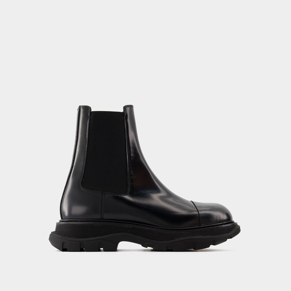 Shop Alexander Mcqueen Treadslick Ankle Boots -  - Calfskin - Black
