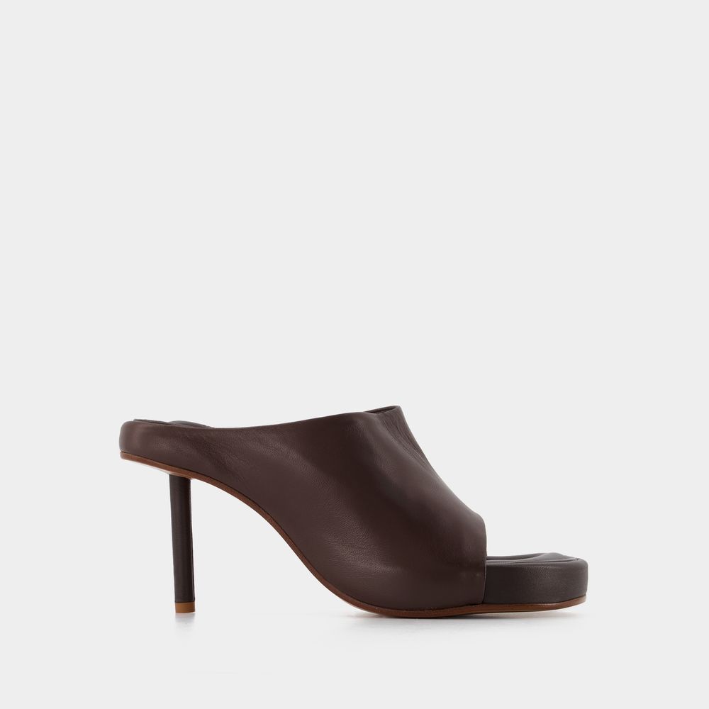 Shop Jacquemus Nuvola Mules In Brown