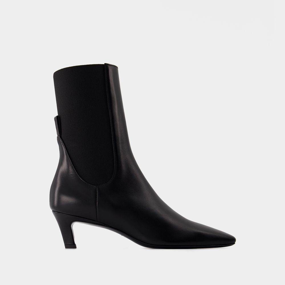 Shop Totême Bottes The Mid Heel - Toteme - Cuir - Noir In Black