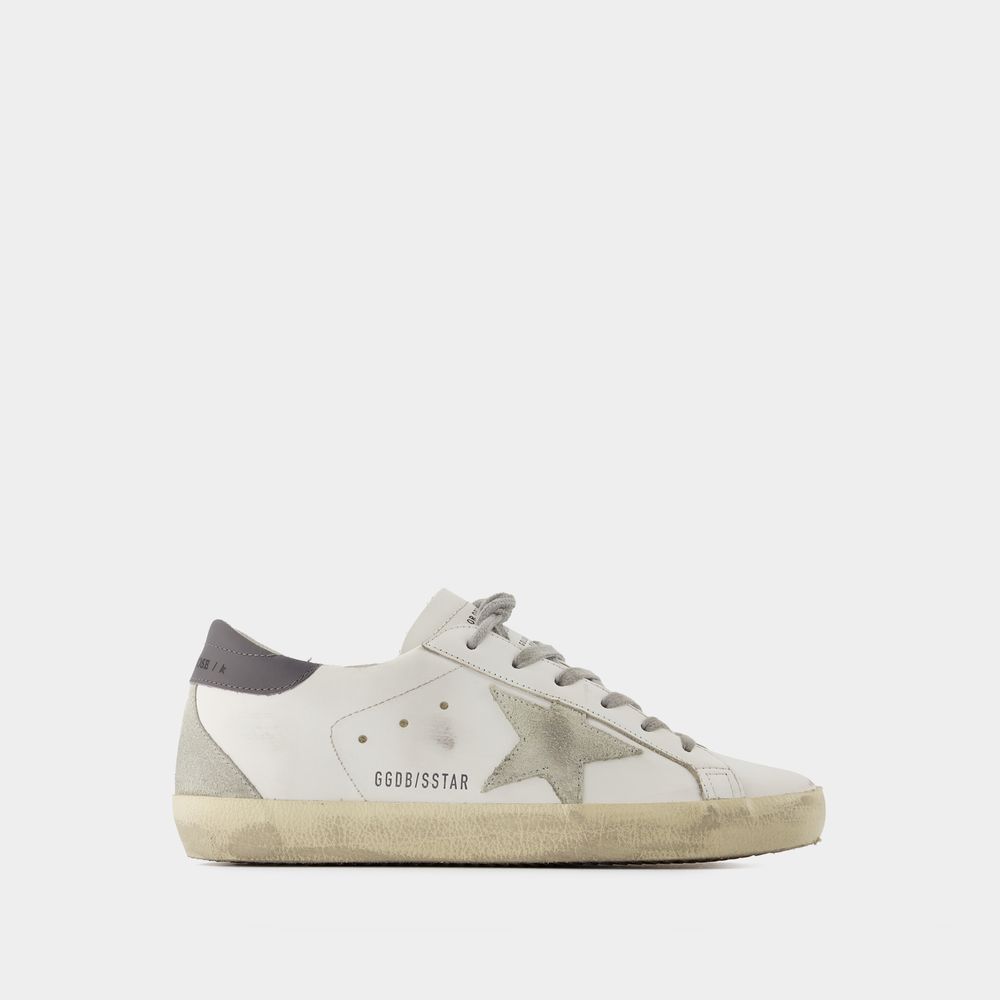 Shop Golden Goose Sneakers Super Star -  Deluxe Brand - Cuir - Blanc In White