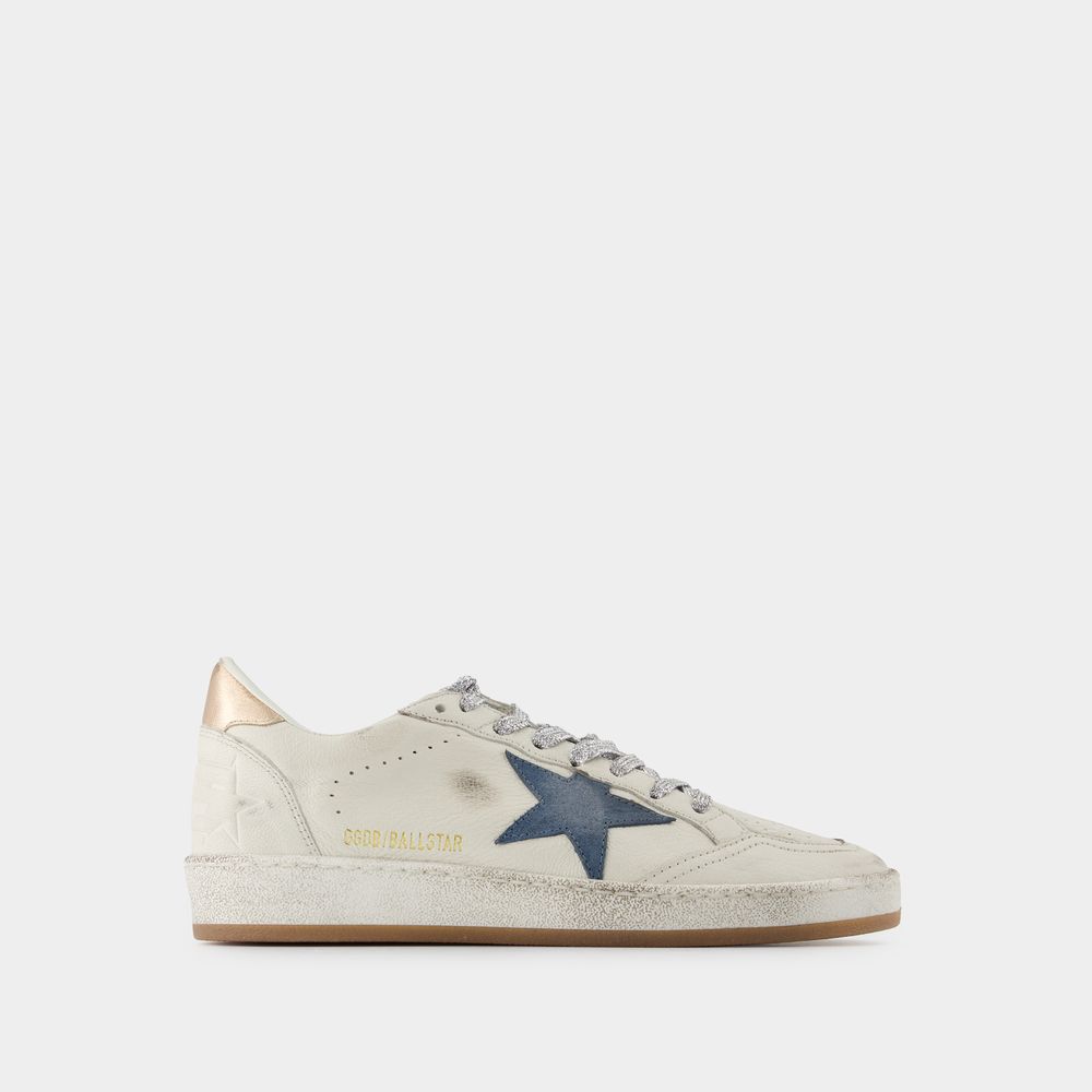 Shop Golden Goose Sneakers Ballstar -  Deluxe Brand - Cuir - Blanc In White