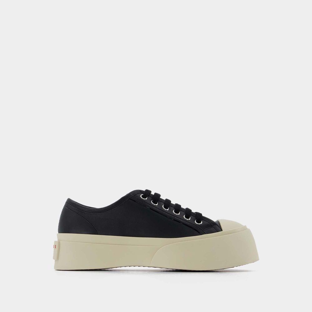 Marni Laced Up Pablo In Black