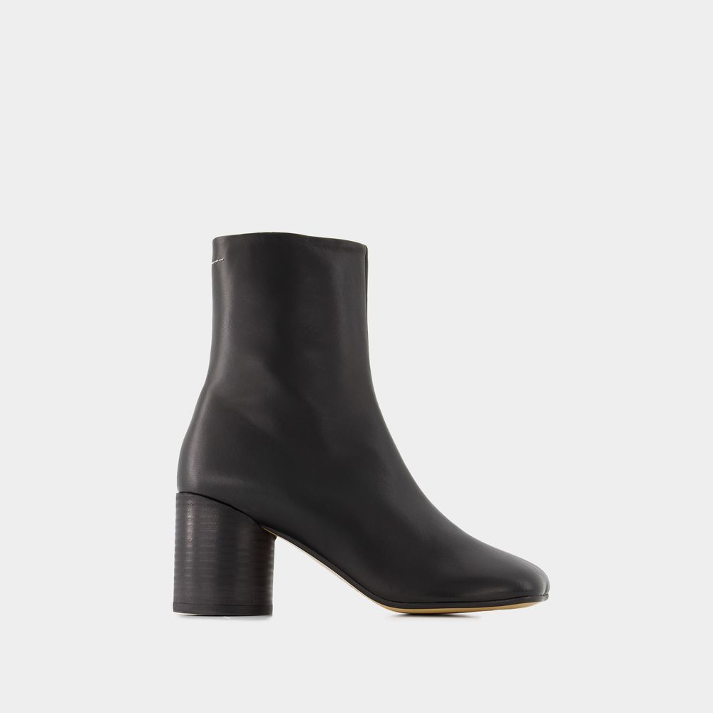 Shop Mm6 Maison Margiela 6 Anatomic 75 Ankle Boots -  - Leather - Black