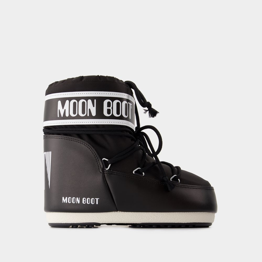 Shop Moon Boot Bottes Icon Low -  - Synthétique - Noir In Black