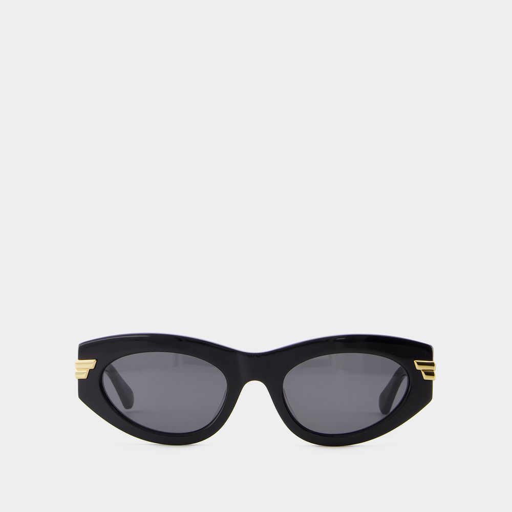 Bottega Veneta Black Cat-eye Sunglasses In 001 Black Black Grey