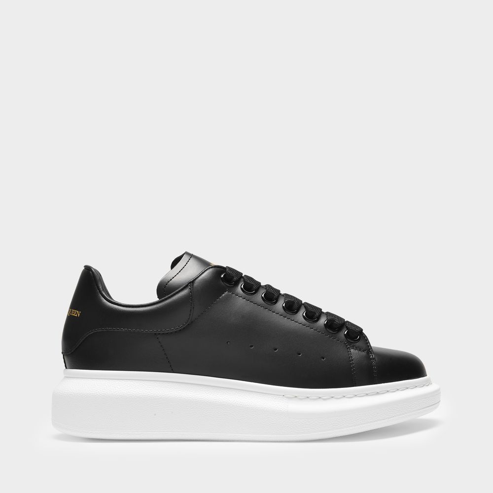 Alexander Mcqueen Sneakers Oversize In Black